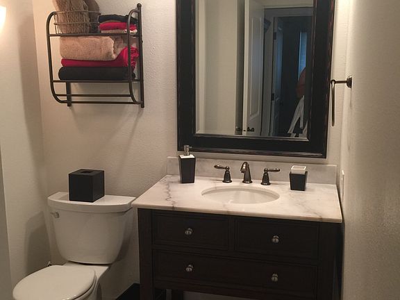 2nd bathroom