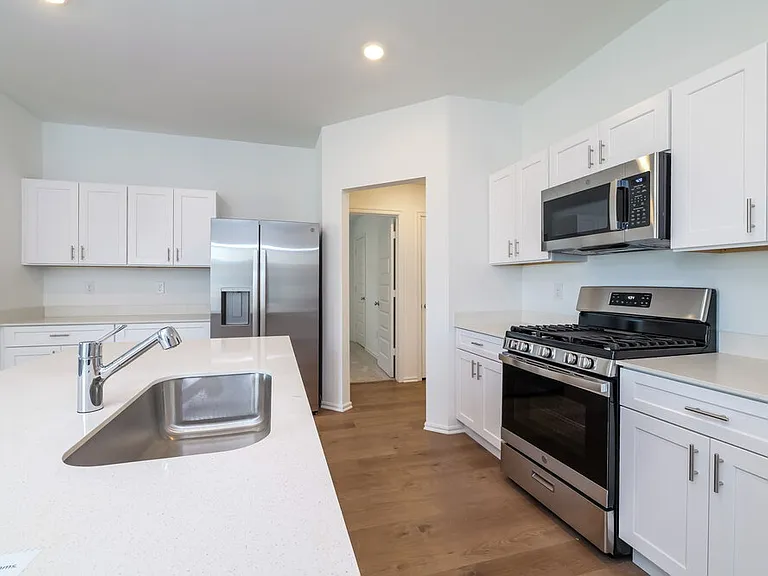 10052 Blackjack Rd — Photo 6
