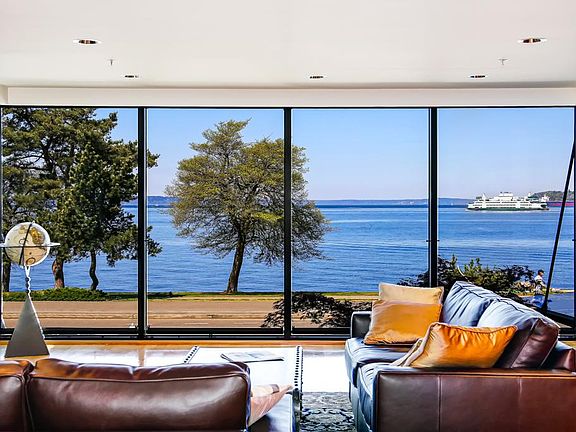 2nd image of 1226 Alki Ave Sw 2200 #2200