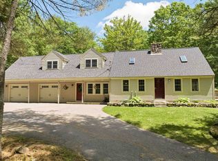 298 Middleton Rd, Wolfeboro, NH 03894