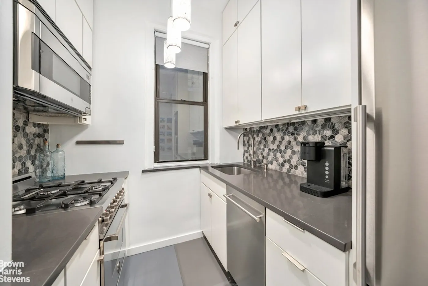 205 West 54th Street #7G in Midtown, Manhattan | StreetEasy