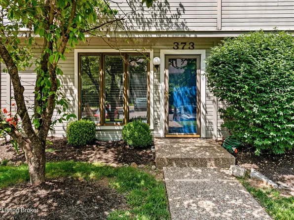 373 Crescent Spring Dr #373, Louisville, KY 40206
