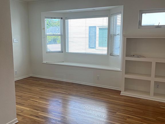 Dining room area with built in breakfast nook area