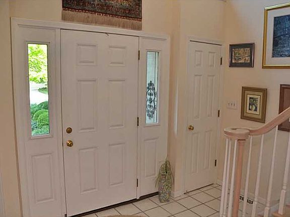 2nd image of 2572 Vienna Estates Dr #3B