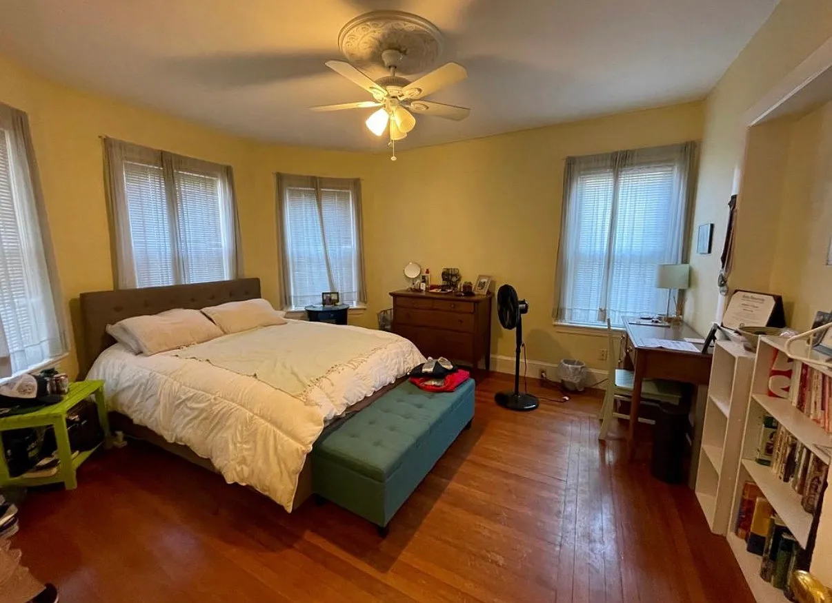 3 bed, $3,900 — Photo 4