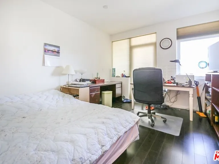 3785 Wilshire Blvd #908 — Photo 9