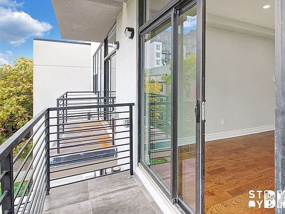 5th image of 948 Herkimer St #3H