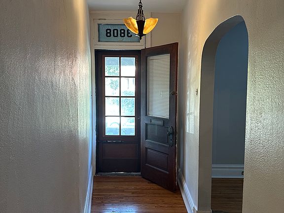 Entry and Front Door (open)