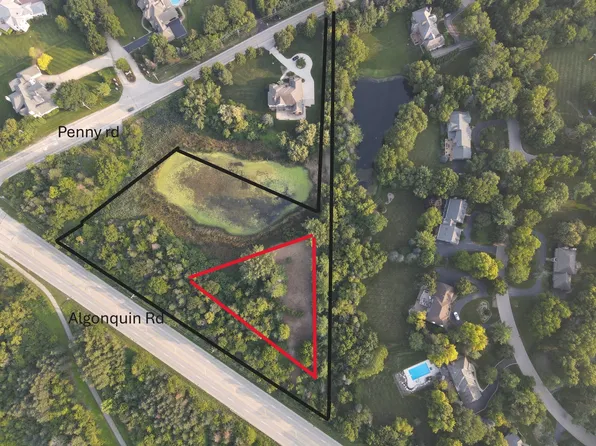 14 E Penny Rd, Barrington, IL 60010