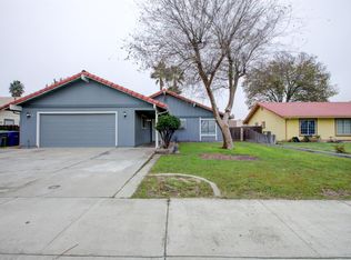 411 N Santa Monica St, Los Banos, CA 93635