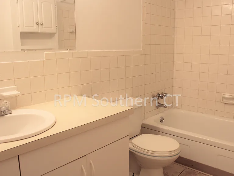 1730 State St #312 — Photo 6