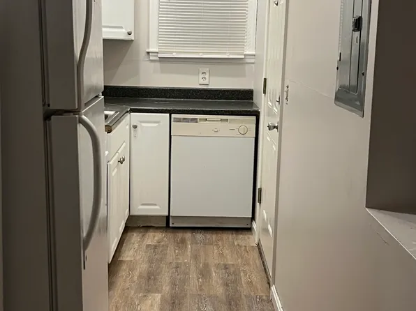 656 Providence St #302, West Warwick, RI 02893