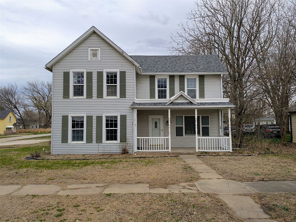 1st image of 423 N Main St