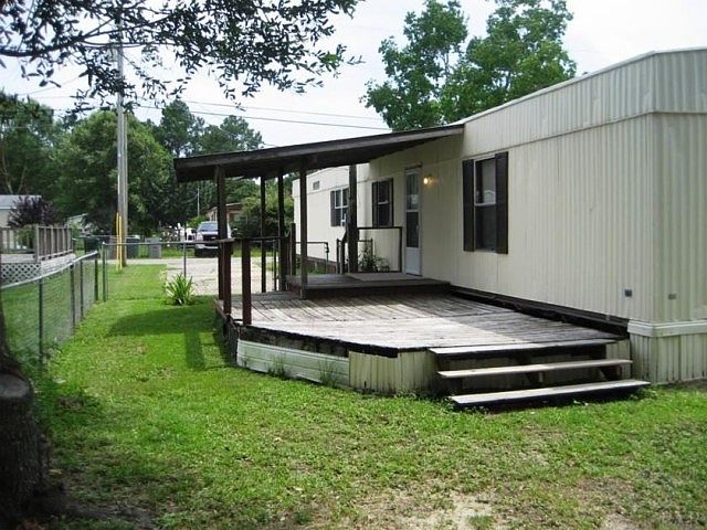 1st image of 216 Bridge City Dr