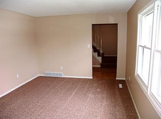 1412 S 15th Ave W, Newton, IA 50208