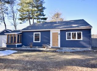 34 Cahillane Ter, Northampton, MA 01062