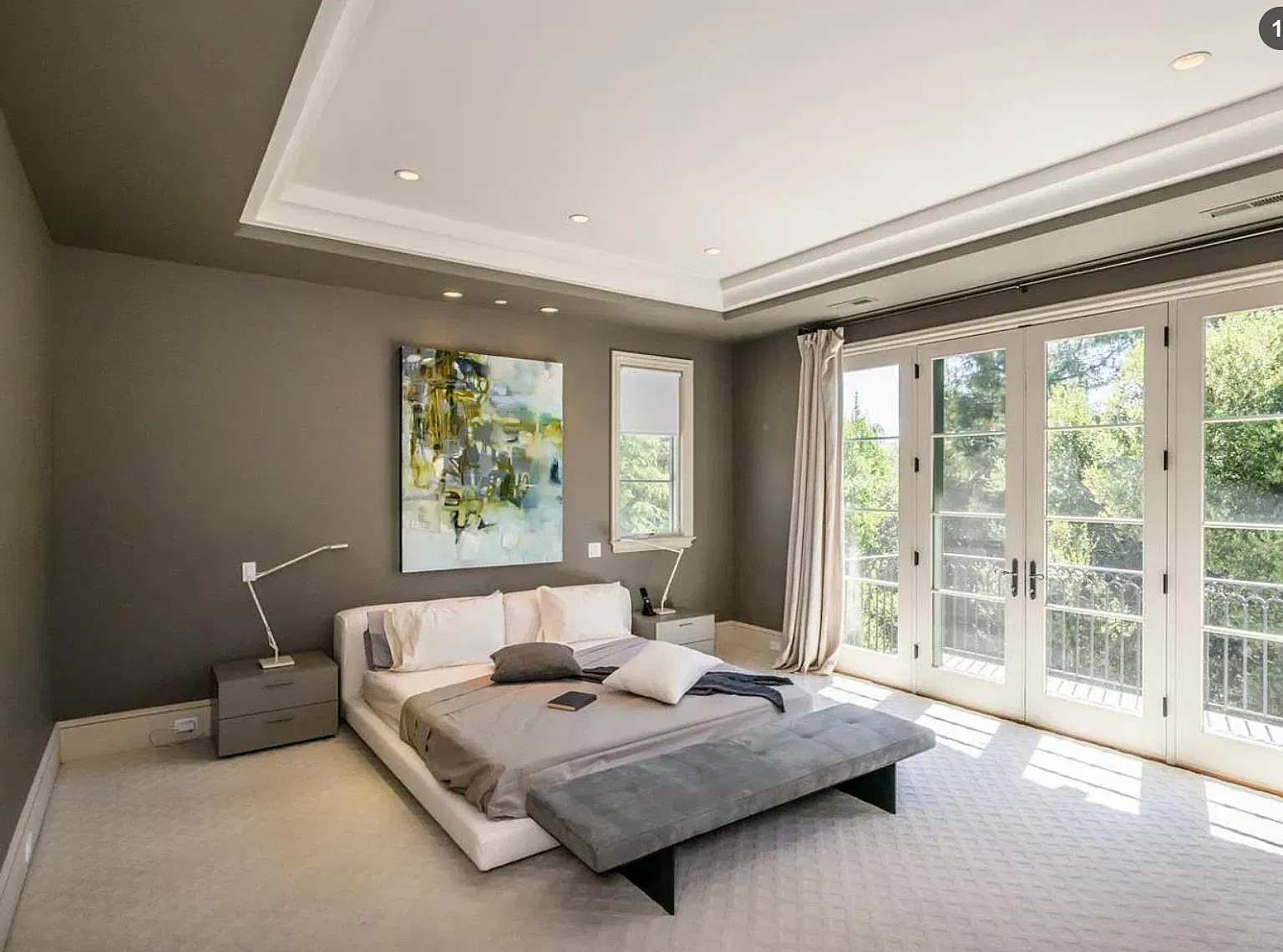 6 bed, 5.5 bath, 5579 sqft, $18,000 — Photo 4