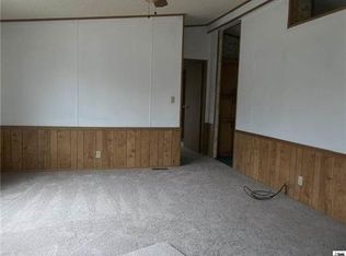 11841 S Wanamaker Rd, Carbondale, KS 66414