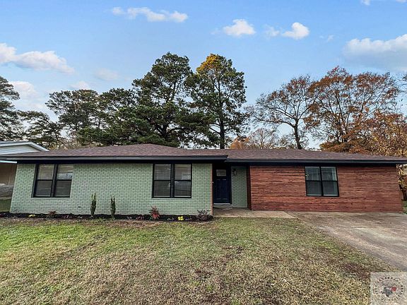 3rd image of 707 Hawkins Ave