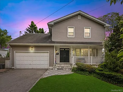 1127 Fordham Ln Photo 1