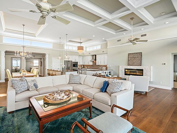 3rd image of 4708 Ocean Blvd
