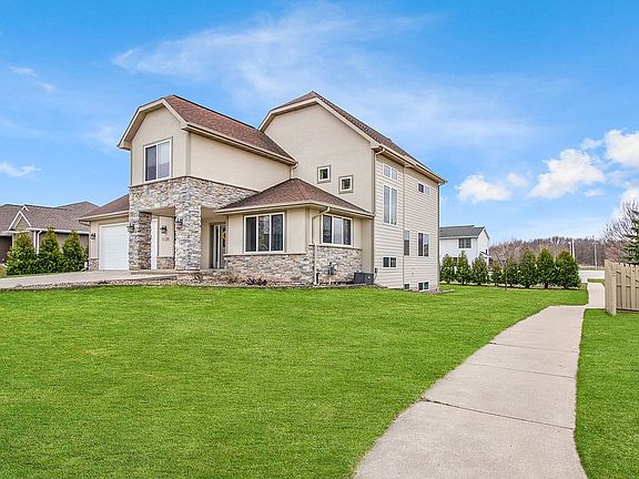 2nd image of 3536 Spyglass Hill Dr