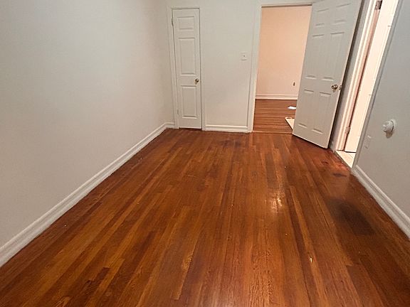 4th image of 60 Glenwood Ave APT 209