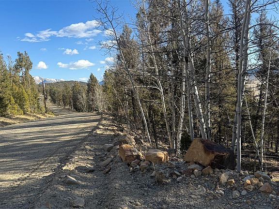 5th image of 3132 Middle Fork Vista