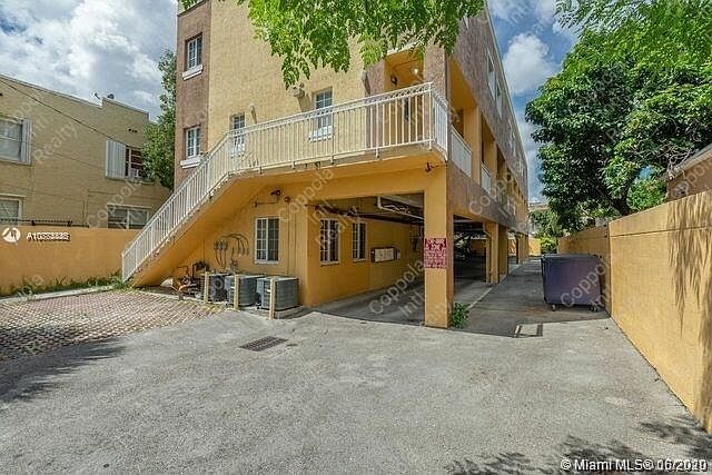 2nd image of 1421 SW 3rd St APT 207