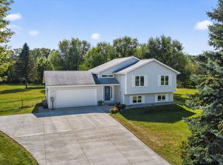 6648 Ranch View Ln SE, Eyota, MN 55934
