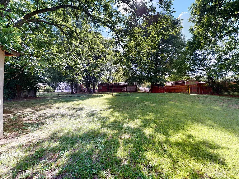 130 Graylynn Dr — Photo 21