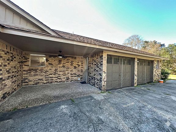 3rd image of 206 Verna St