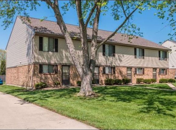 2nd image of 7815 Betsy Ross Cir