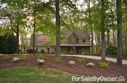 3rd image of 1179 Piedmont Way