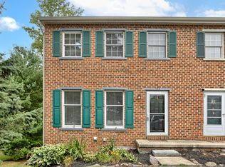 554 Mount Gretna Rd, Elizabethtown, PA 17022