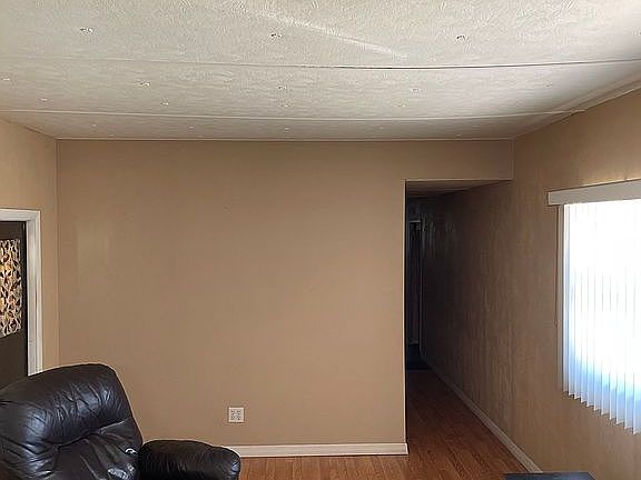 3rd image of 5249 Pineland Ave