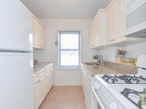 5th image of 5430 Netherland Ave APT C11