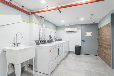 Rented by Safdie Realty Group