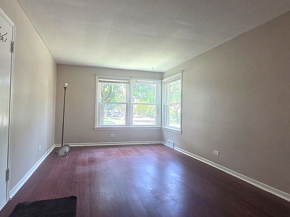 3rd image of 8255 Kilpatrick Ave APT 1A