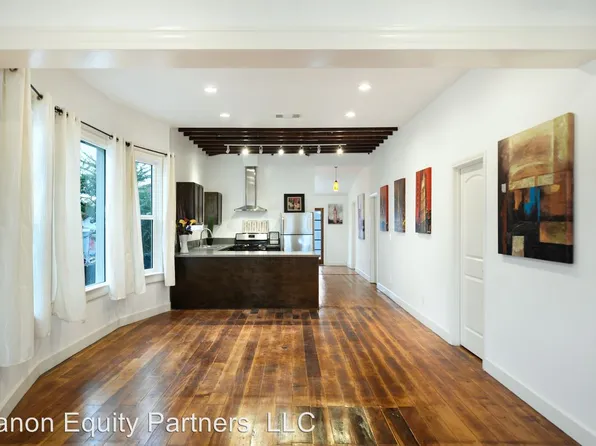 912 E 22nd St, Los Angeles, CA 90011