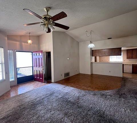 3rd image of 618 Carpenter Way