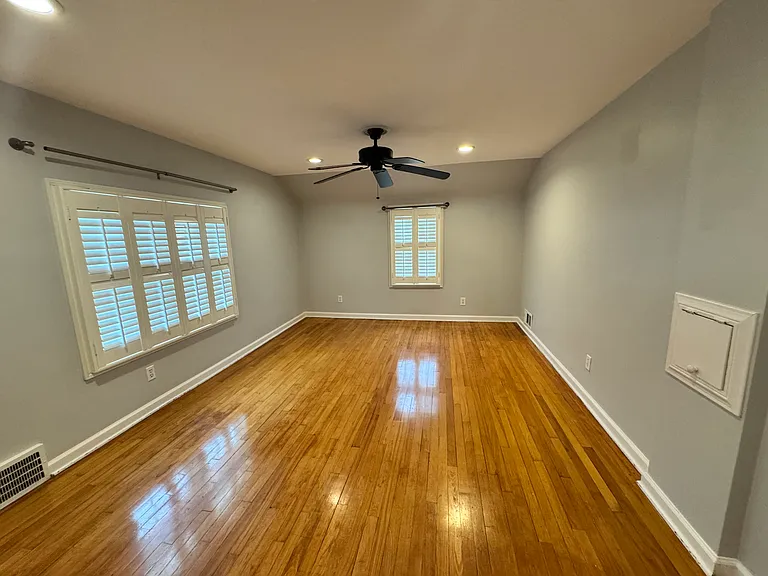 2071 Inchcliff Rd — Photo 9