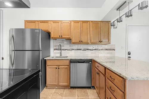 625 Manhattan Pl #109 Photo 1