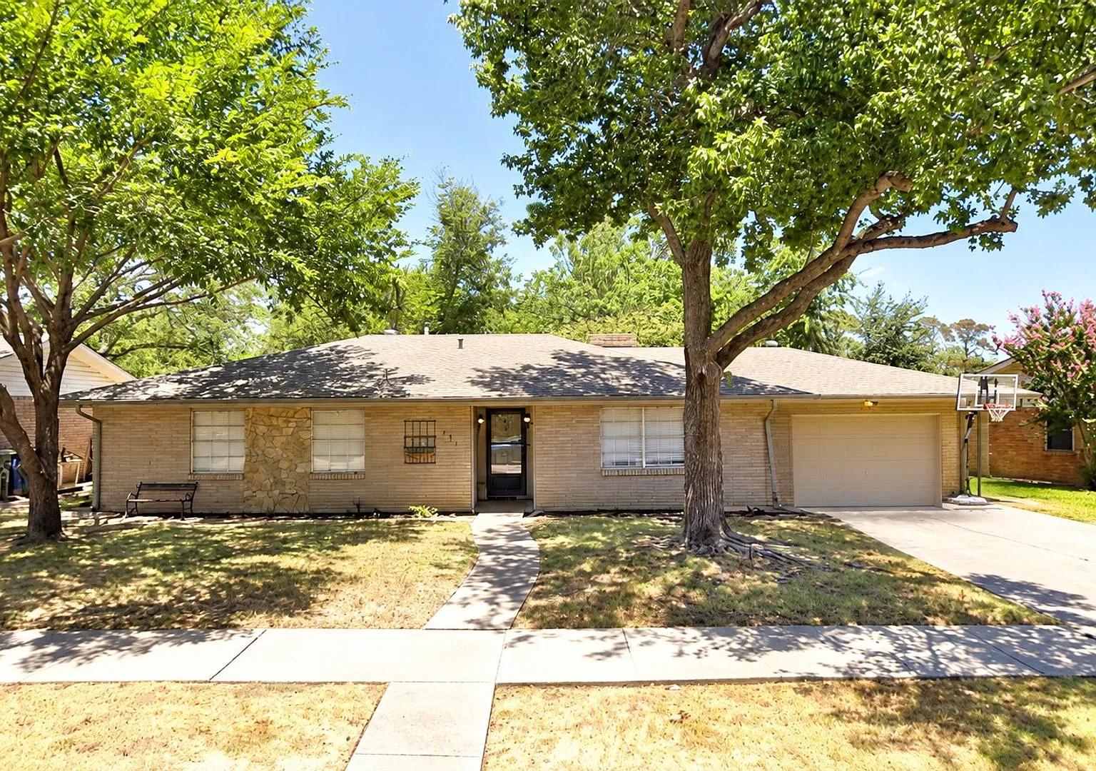 3 Bed 2 Bath House for Lease in Lewisville, TX — Photo 1