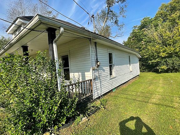 2nd image of 309 N Franklin St