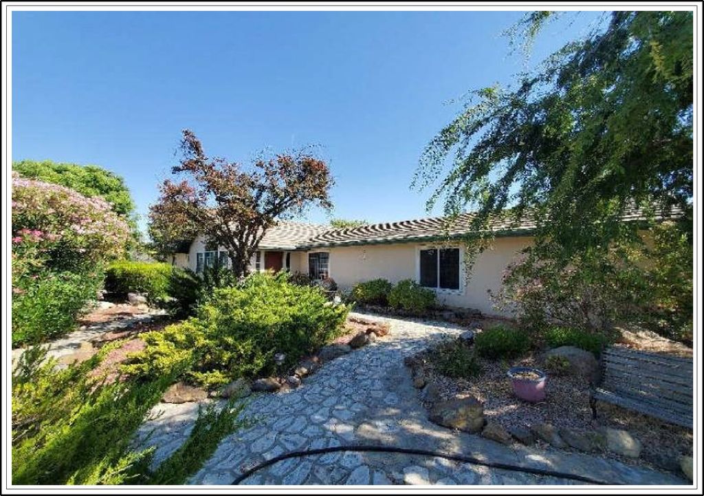 29020 Limestone Cir - Property Image
