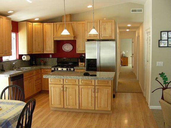 2nd image of 323 S Navarra Dr