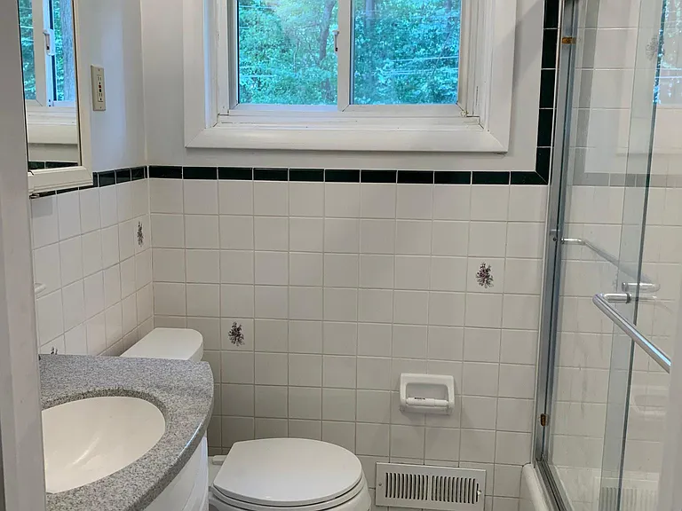 18 Sunset Dr — Photo 9
