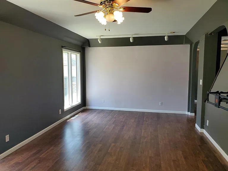 3209 Chatfield Pl — Photo 2