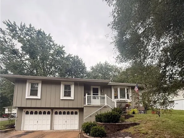 16317 E 34th St S, Independence, MO 64055
